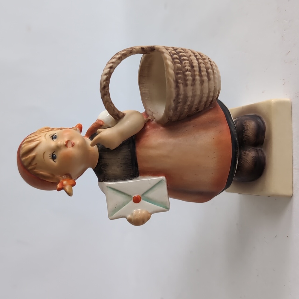 Hummel Figurine Goebel Meditation #13/2/0 West Germany Girl Letter Basket